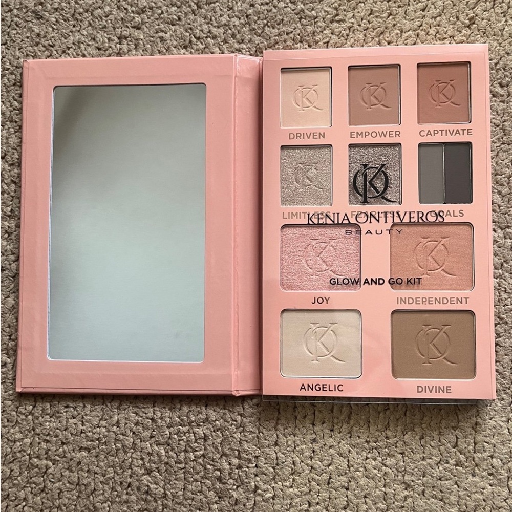 Kenia Ontiveros Beauty Glow and Go Kit